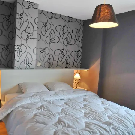 Peaceful Holiday In Somme-leuze With Sauna Noiseux